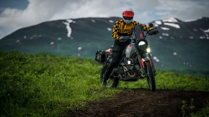 Ducati Scrambler Desert Sled adventure yang modis