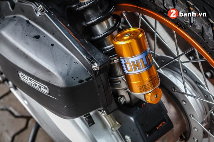 Shock belakang Ohlins