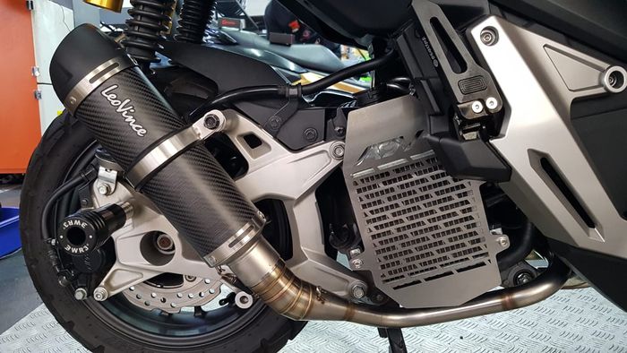 Leher knalpot Prospeed pakai silencer Leovince