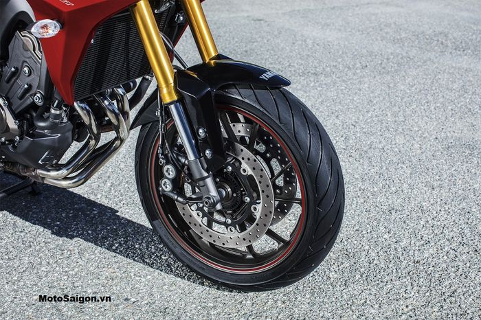 Kaki-kaki depan Yamaha Tracer 900 GT 2020