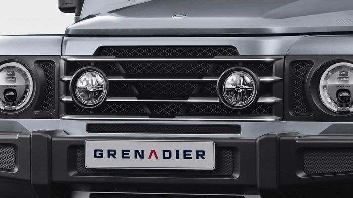 Ineos Grenadier mirip Land Rover Defender