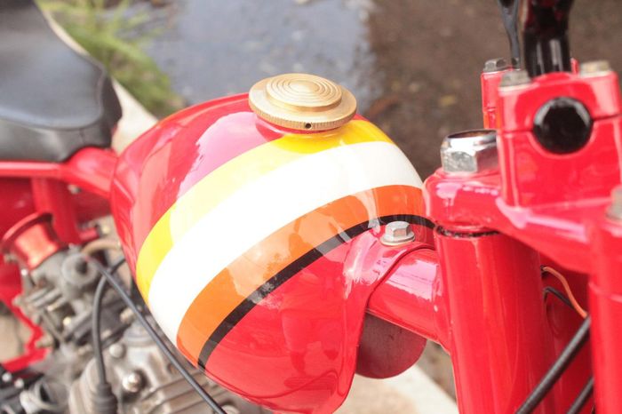 Tampilan tangki GL Pro skinny chopper garapan SSCustomcycles Salatiga