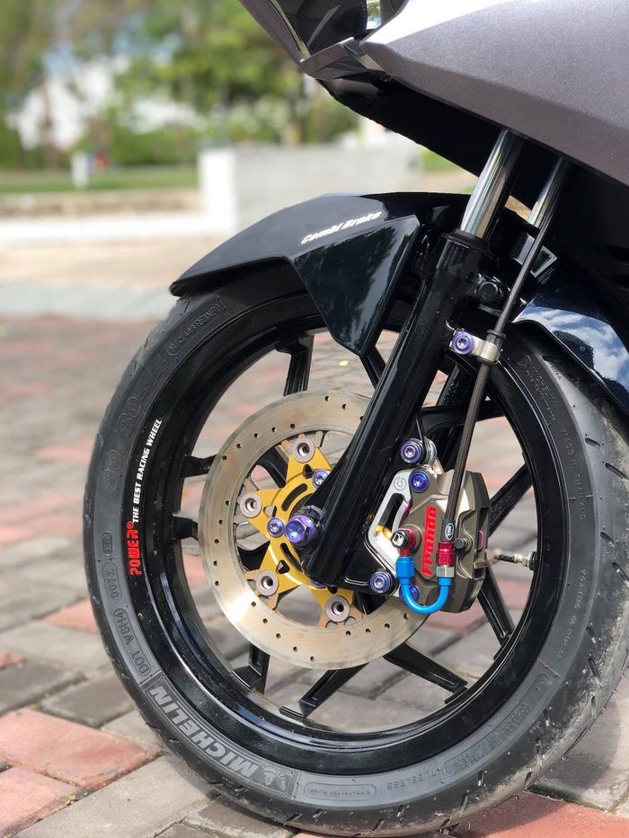 Kaki-kaki dapat upgrade juga