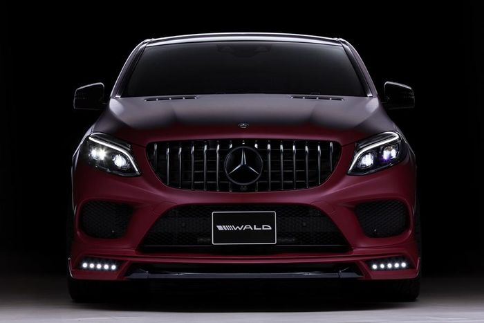 Ubahan depan Mercedes-Benz GLE Coupe hasil garapan Wald International