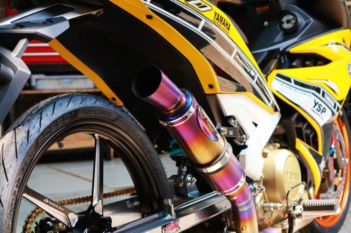 Exhaust system racing 