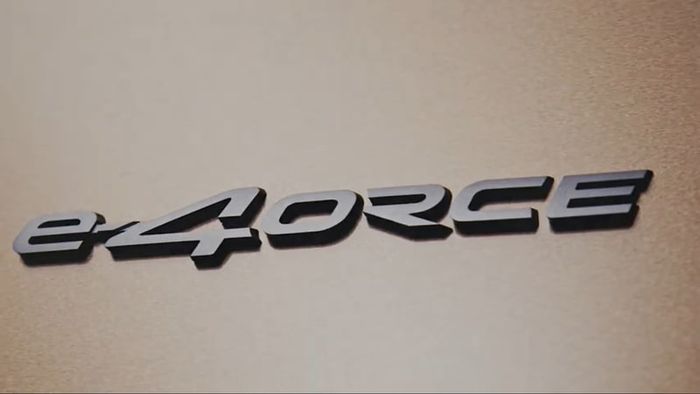 Logo e-4ORCE pada Nissan Ariya