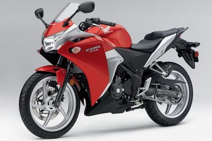 Honda CBR250r bisa dibeli dengan harga terjangkau