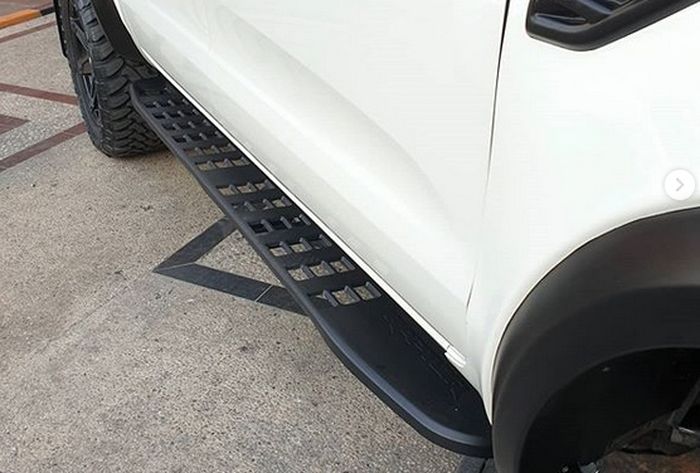 Side step aftermarket bikin tampilan keren