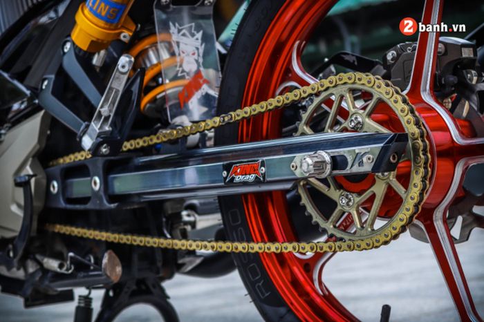 Swingarm King Drag dan monoshock Ohlins