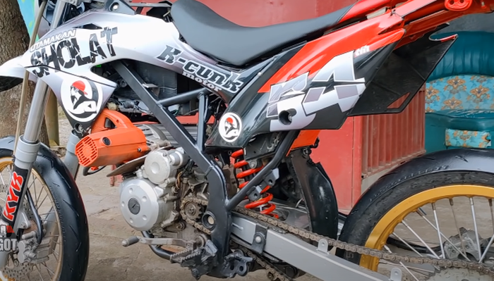 Hasil jadi pemasangan mesin listrik pada Kawasaki KLX