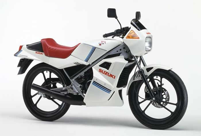 Sosok Suzuki RG50