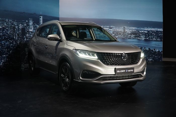 Acara peluncuran DFSK GLory i-Auto 