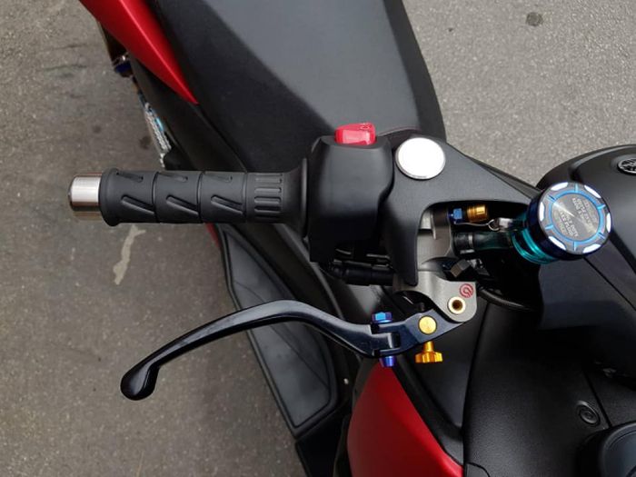 Master rem depan pakai Brembo