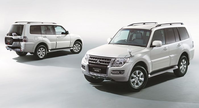Mitsubishi Pajero yang diproduksi di Jepang