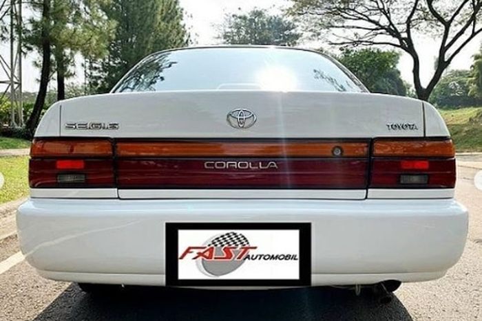Toyota Great Corolla 1993