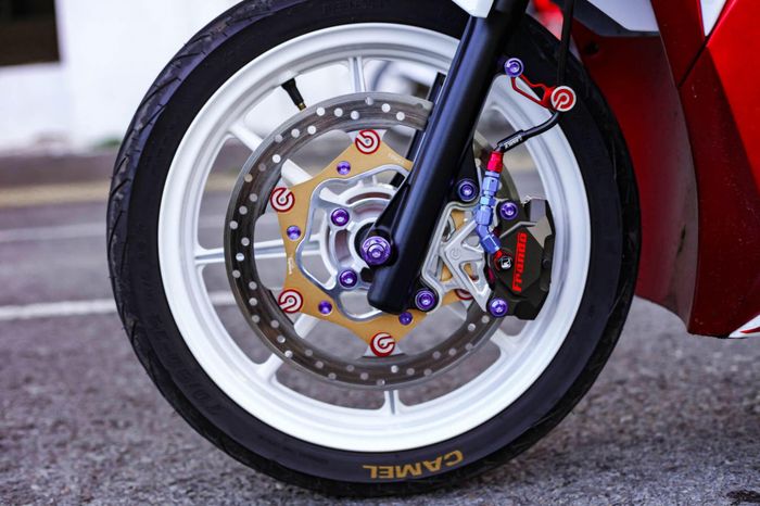 Rem depannya istimewa 