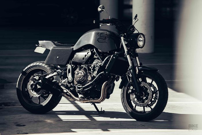 Yamaha MT-07 street tracker versi bodi serat karbon