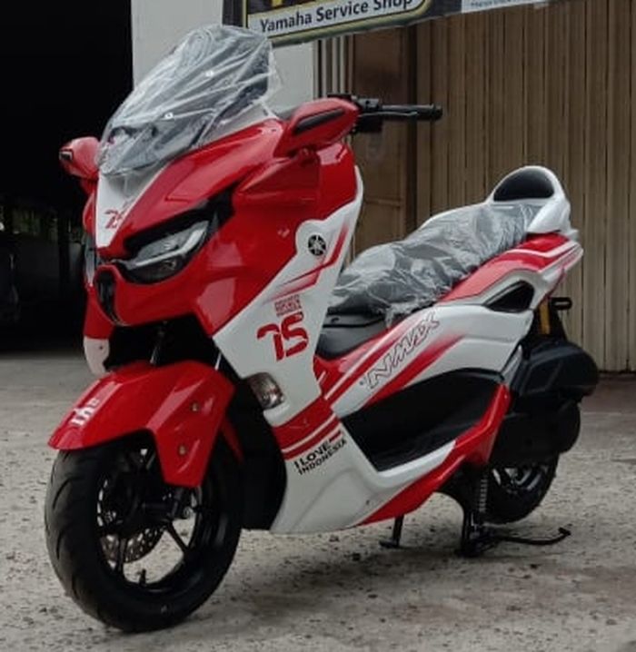 Yamaha All New NMAX Predator edisi HUT RI ke-75