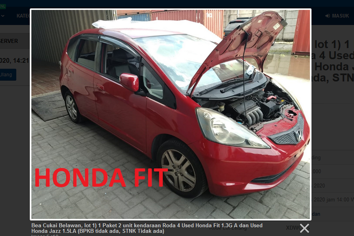Mobil Honda Fit 1.3G A 2008 yang akan dilelang oleh Bea Cukai di Lelang.go.id