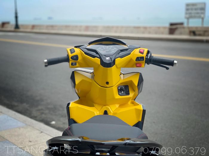 Dikokpit ada tambahan gas spontan Domino