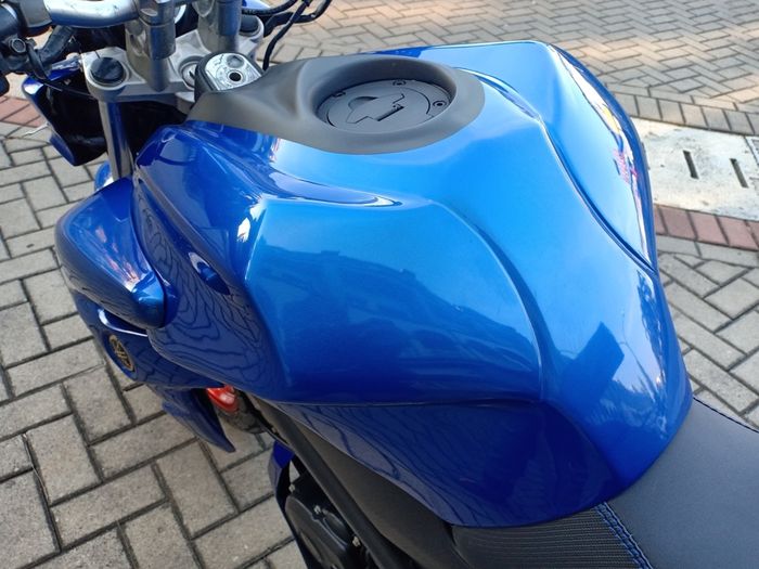 Cover tangki custom model Honda CBR 250 RR.