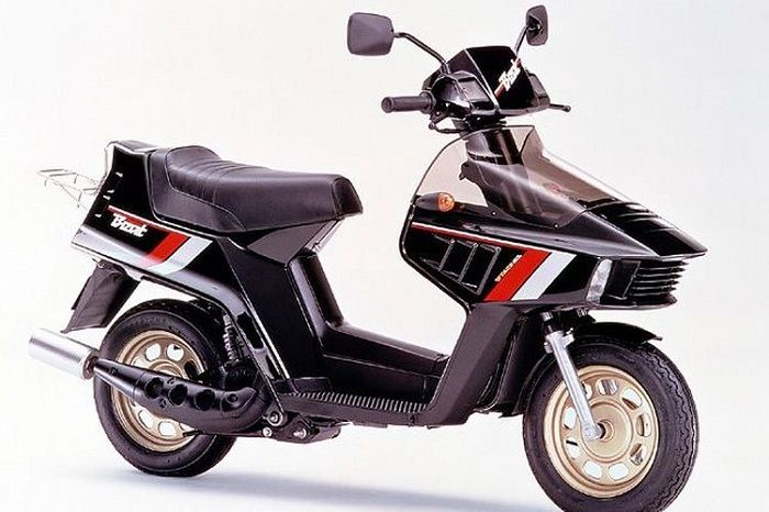 Paruh Honda Beat FC50 seperti bebek.