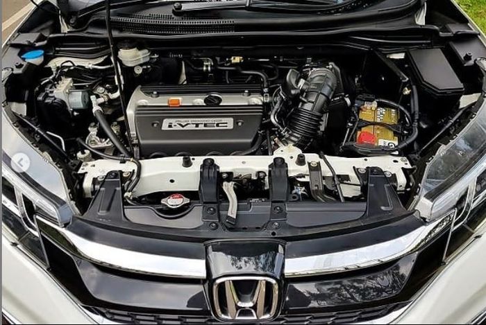 Kondisi mesin Honda CR-V 2.4 Prestige 2015