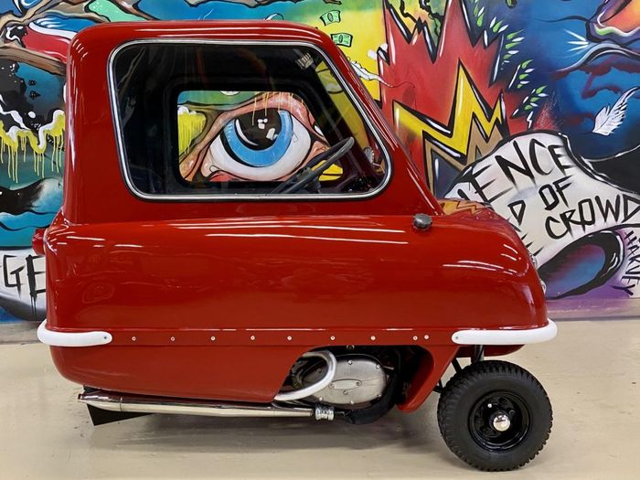 Mobil terkecil di dunia, Peel P50 megusung mesin 49 cc