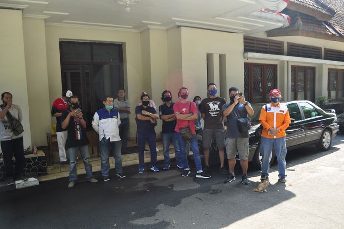 Komunitas Peugeot Les Autres 