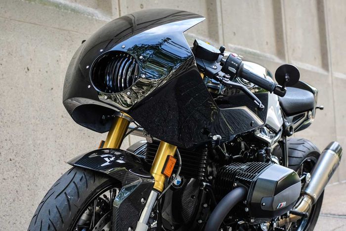 Desain fairing yang unik dan sesuai kontur bodi R nineT