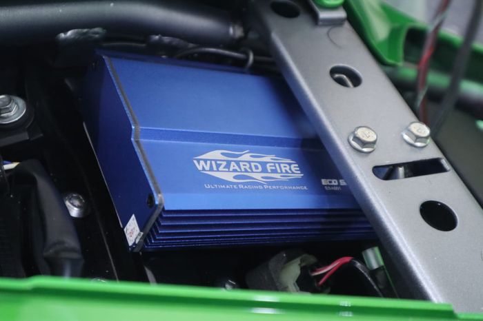 Volt stabilizer dari Wizard Fire menjaga arus listrik lebih stabil