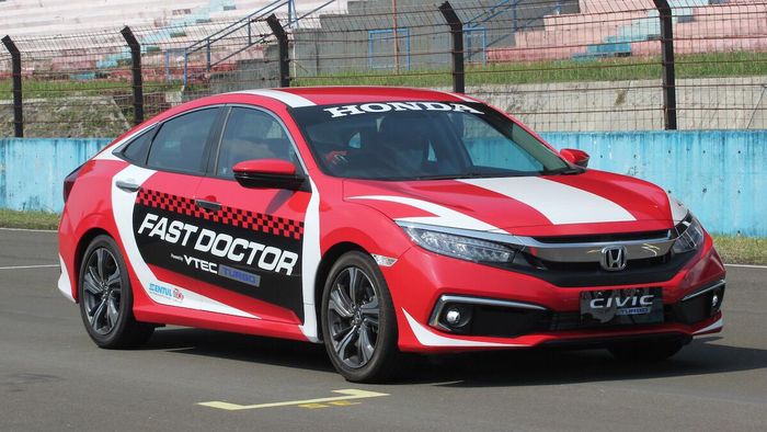 Honda Civic Hatchback RS Turbo yang tampil sebagai fast doctor di ajang ISSOM 2020