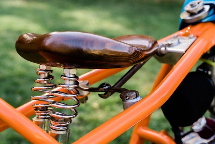 Jok kayu yang istimewa banget