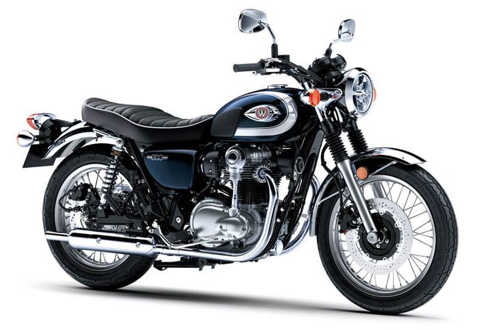 sosok Kawasaki W800 standar di Jepang