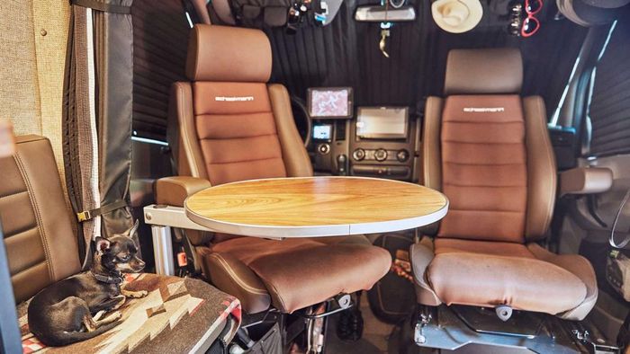 Kabin nyaman dan dikemas untuk petualang sejati