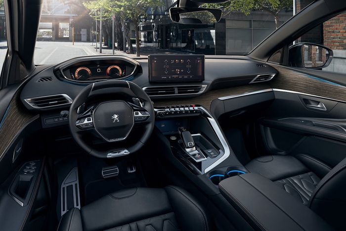 i Cockpit Peugeot 5008 facelift