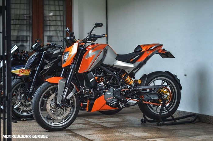 Pasang headlamp pesek dari Powerparts di KTM Duke seri lama modal 5 jutaan