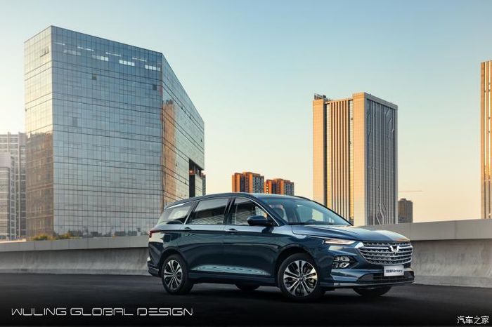 Desain Wuling Victory terlihat mewah menggambarkan kendaraan kelas flagship
