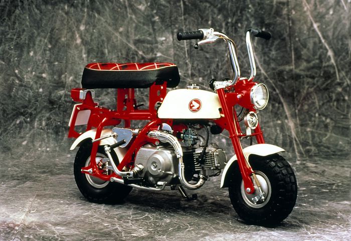Honda Monkey Z50M generasi ketiga pada 1967