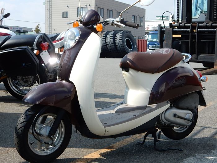 sosok Honda Crea Scoopy i