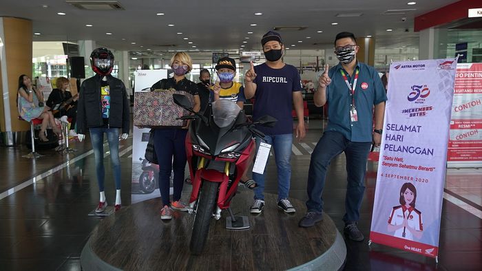 Astra Motor Jateng peringati Harpelnas 2020 bersama konsumen setia