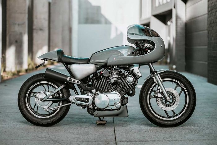 Cafe racer menawan dari Yamaha XV750 Virago