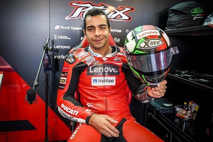 Danilo Petrucci pamer helm jelang MotoGP San Marino 2020.