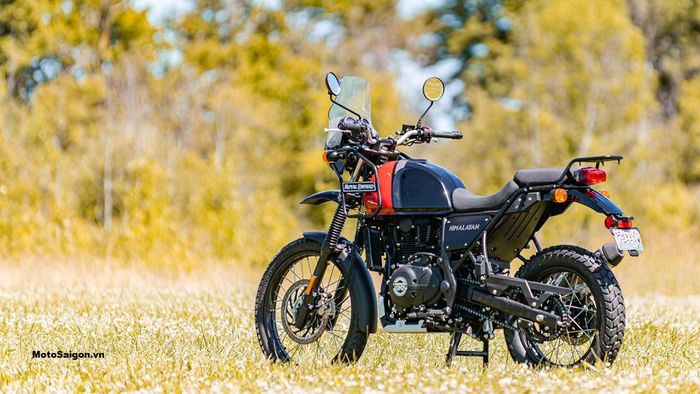 sosok Royal Enfield Himalayan 2021 Rock Red