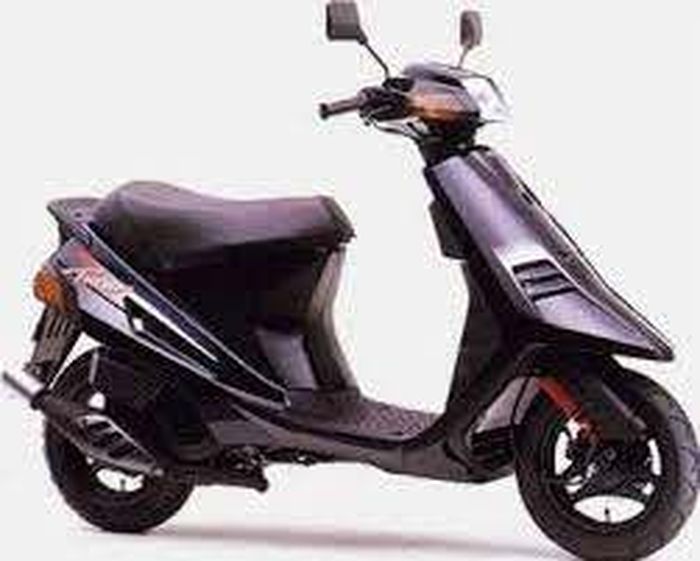 Suzuki Address Tune yang mengaspal sejak 32-an tahun lalu untuk pasar Jepang. 