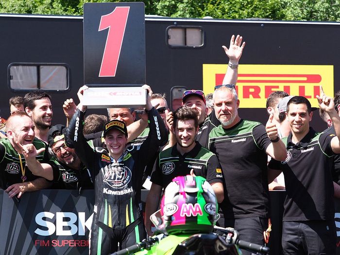 Ana Carrasco saat menjuarai WorldSSP300 tahun 2018