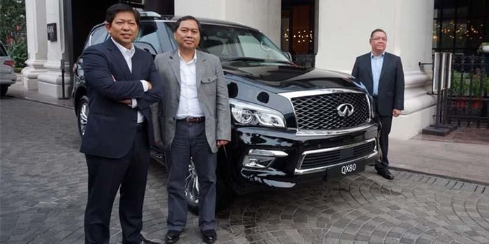 Direksi Nissan Motor Indonesia saat peluncuran SUV atas Infiniti QX80 di Jakarta, Rabu (7/10/2015).
