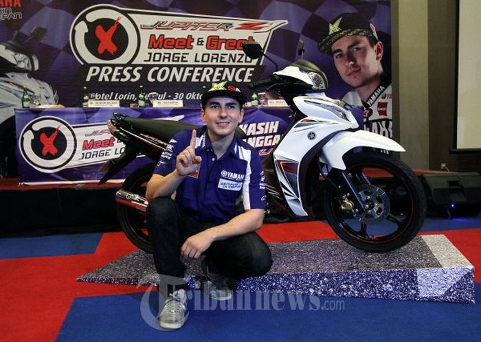 Jorge Lorenzo saat berkunjung di Indonesia.