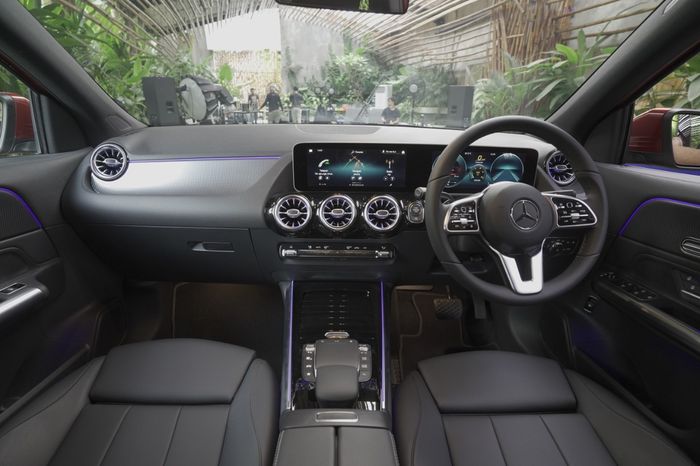 Mercedes-Benz GLA 200 Progressive Line