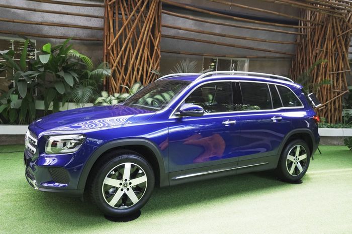 Mercedes-Benz GLB 200 Progressive Line